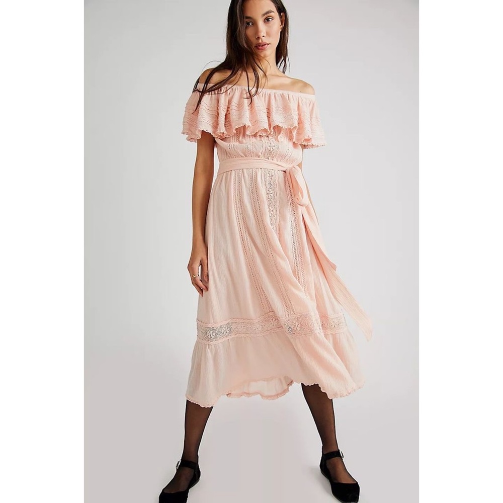 Free People SPELL Cassie Lace gown Size M